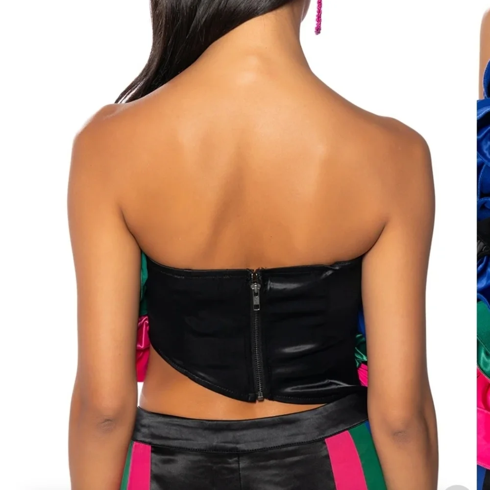 Colorful Ruffled Off-Shoulder Top Sz M - Picture 3 of 3